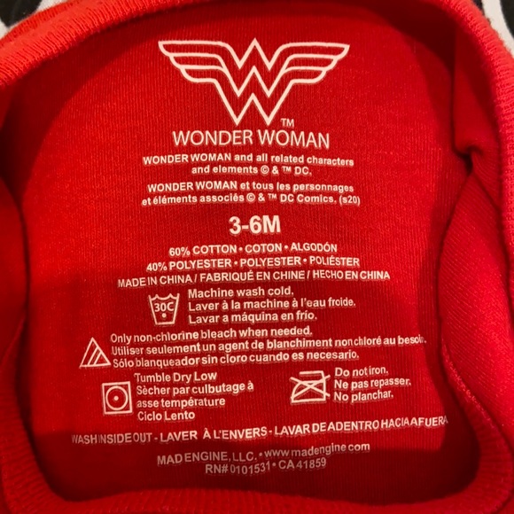 3/$15 Wonder Woman Red Short Sleeved Onesie/Diaper Shirt - Picture 5 of 7